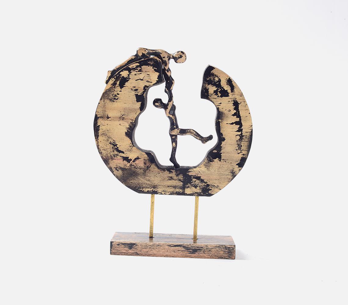 HAND CARVED WOODEN TABLETOP DÉCOR - HOLD ON