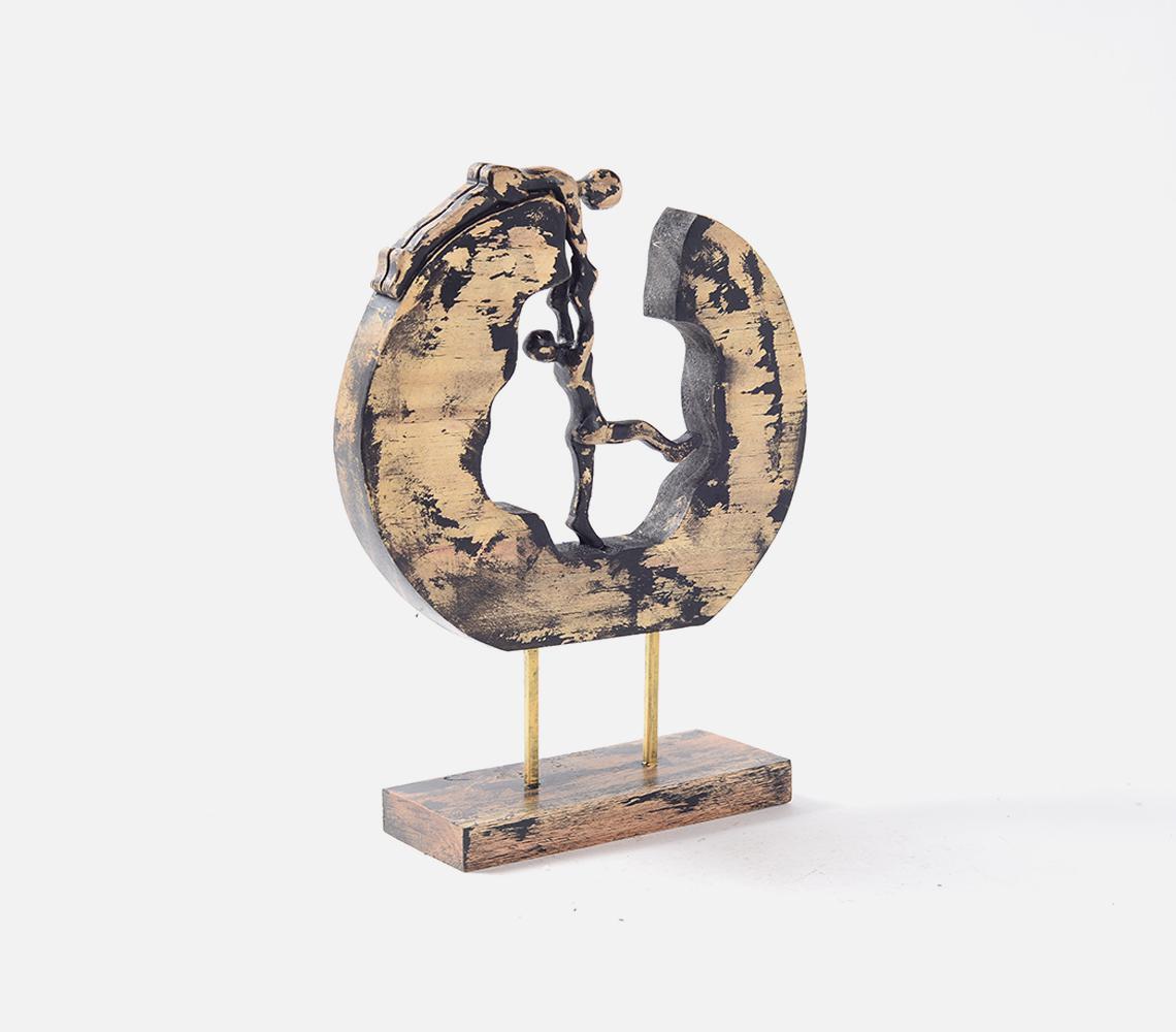 HAND CARVED WOODEN TABLETOP DÉCOR - HOLD ON
