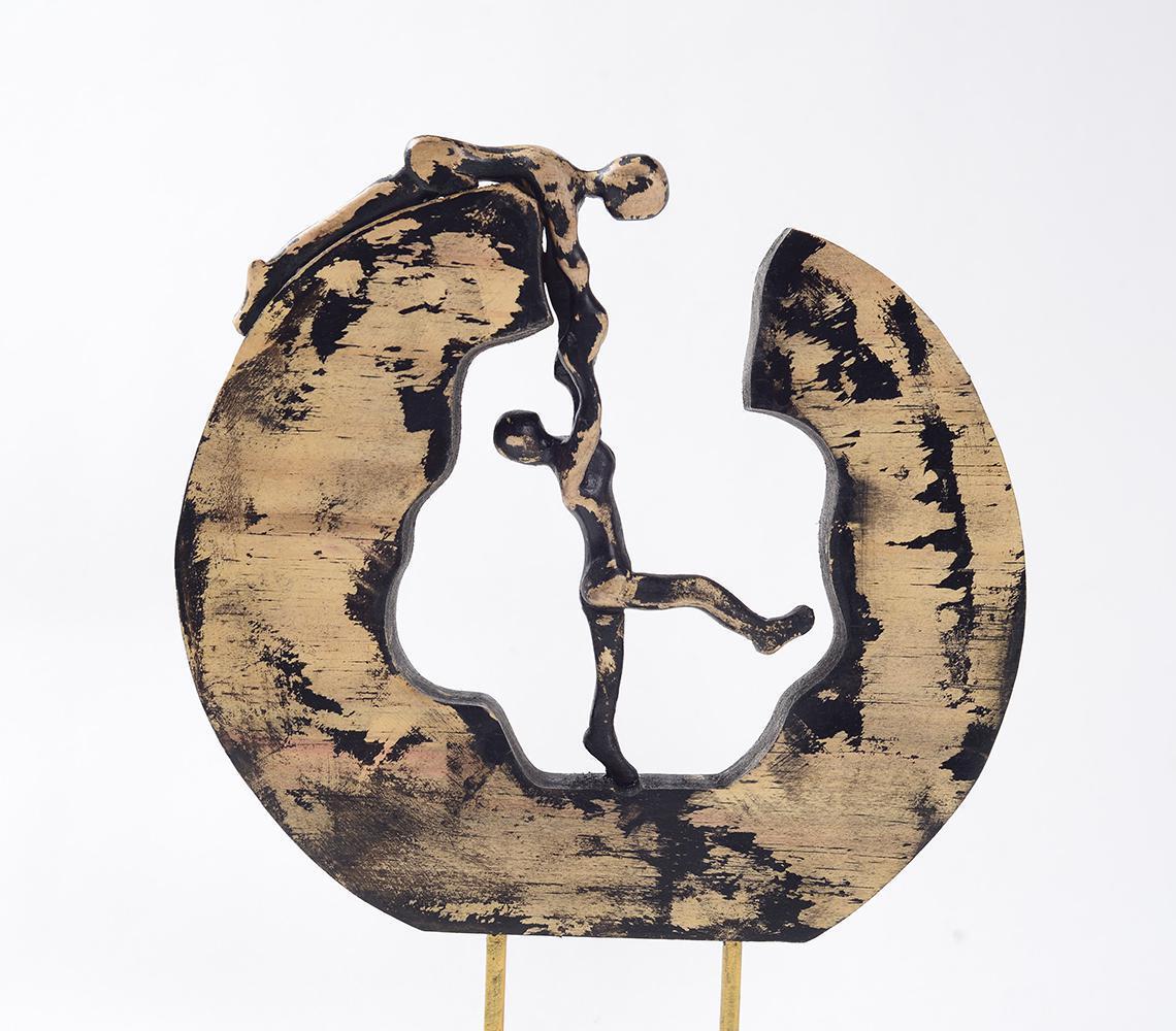 HAND CARVED WOODEN TABLETOP DÉCOR - HOLD ON